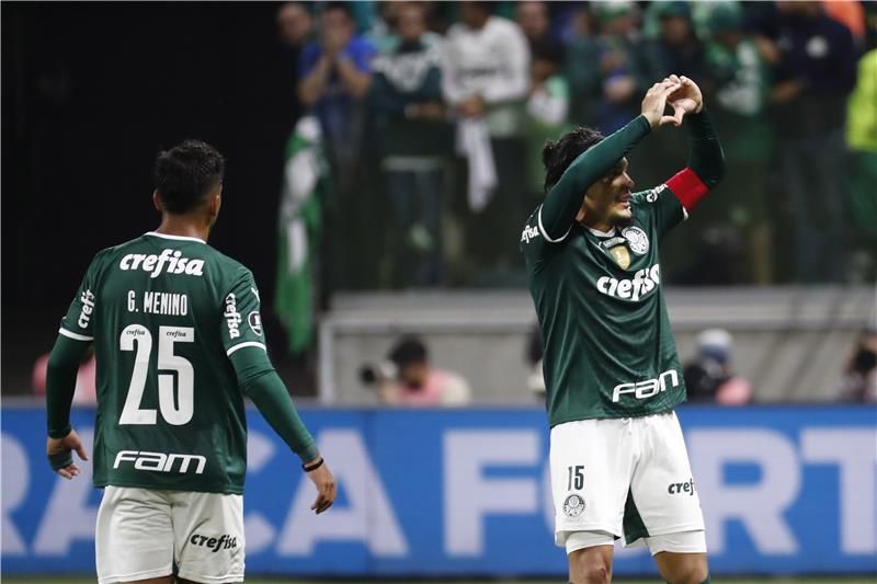 لاعبو بالميراس