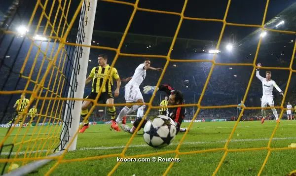 ?i=albums%2fmatches%2f852458%2f2013-04-24t205658z_2077714780_lr1e94o1m6oou_rtrmadp_3_soccer-champions_reuters