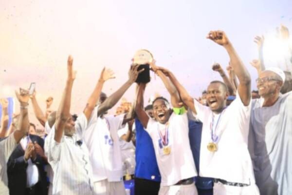 لاعبو الهلال