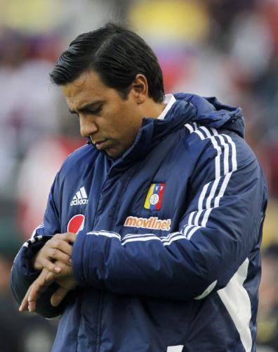 2011-07-23t213241z_01_sfr31_rtridsp_3_soccer-copa_reuters