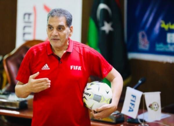 من الاجتماع