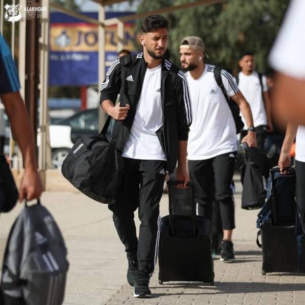 من مغادرة الأخضر لليبيا