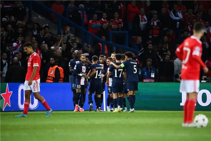 ?i=albums%2fmatches%2f2728493%2f20221011-afp_32l82kt_afp