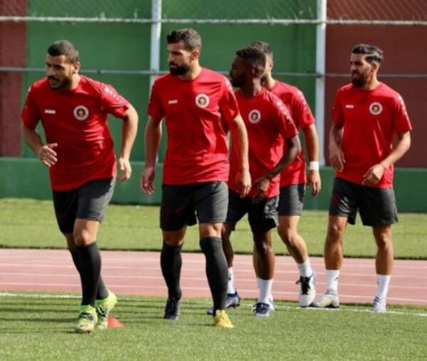 لاعبو النجمة