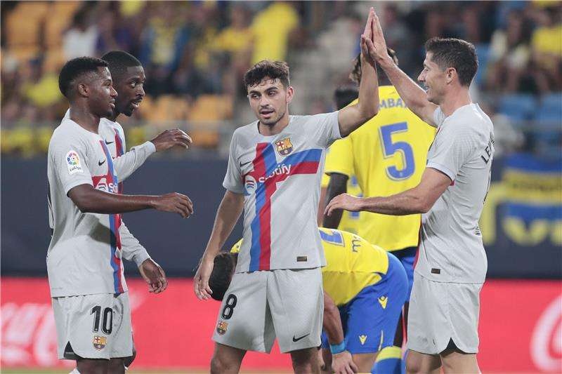 لاعبو برشلونة