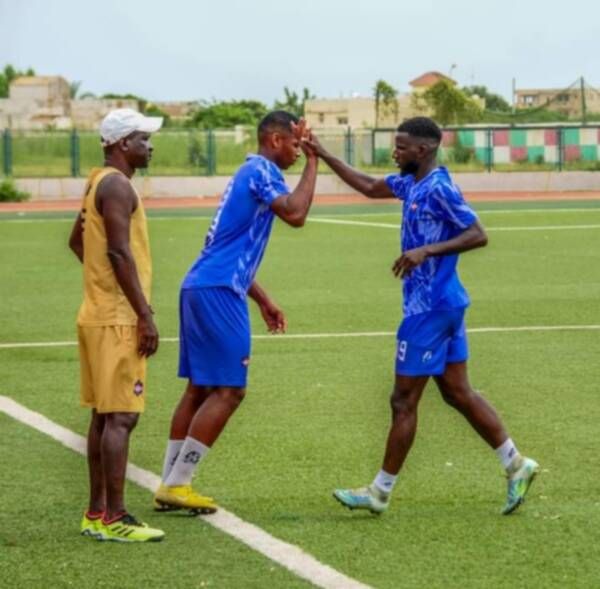 مودو انيانغ