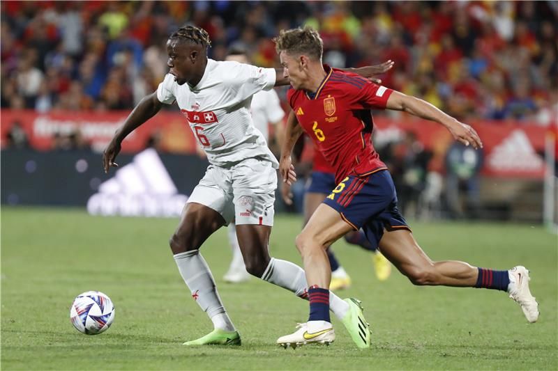 دينيس زكريا