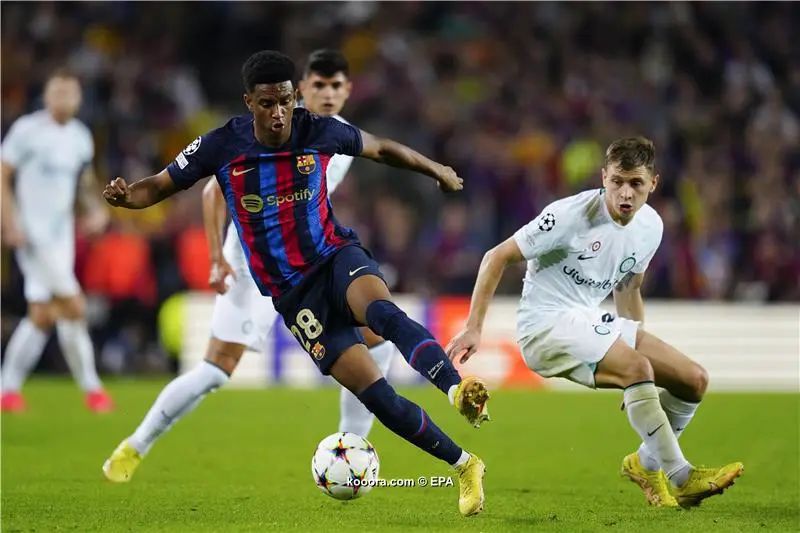 ?i=epa%2fsoccer%2f2022-10%2f2022-10-12%2f2022-10-12-10239758_epa