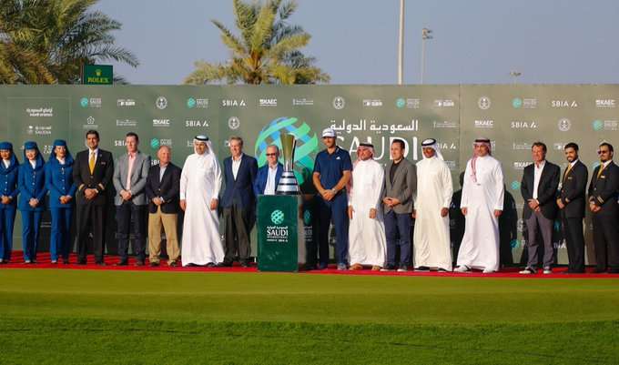 تتويج سابق لداستن جونسون