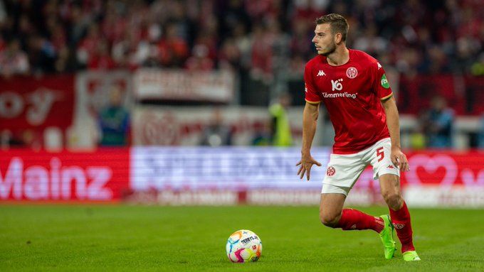 مكسيم لايتش