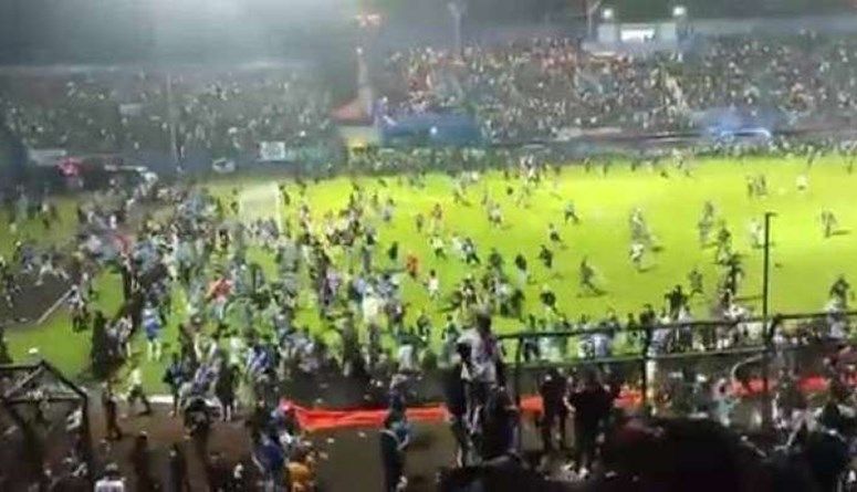 من احداث الشغب