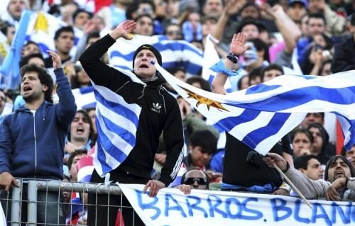 2011-07-24t191301z_01_sms05_rtridsp_3_soccer-copa_reuters