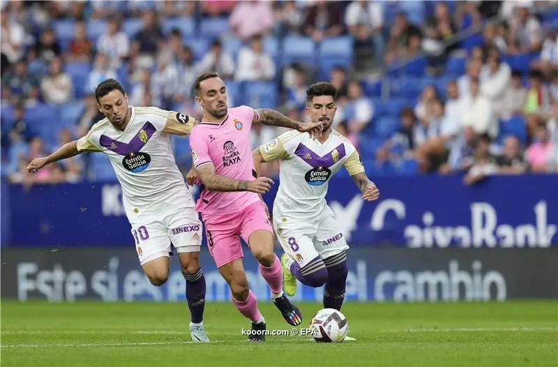 ?i=epa%2fsoccer%2f2022-10%2f2022-10-16%2f2022-10-16-10247649_epa