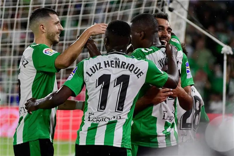 ?i=albums%2fmatches%2f2643650%2f20221016-afp_32lj8vz_afp