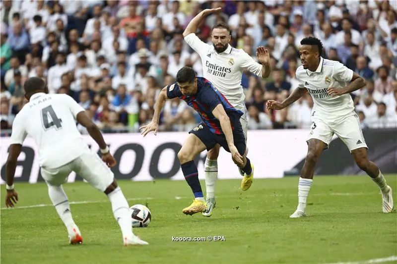 ?i=epa%2fsoccer%2f2022-10%2f2022-10-16%2f2022-10-16-10247601_epa