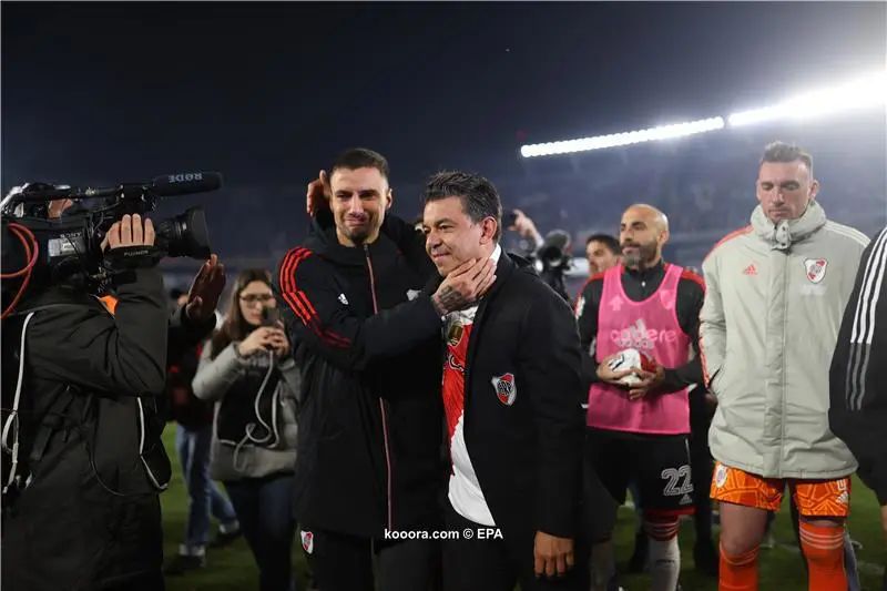 ?i=epa%2fsoccer%2f2022-10%2f2022-10-17%2f2022-10-17-10248264_epa