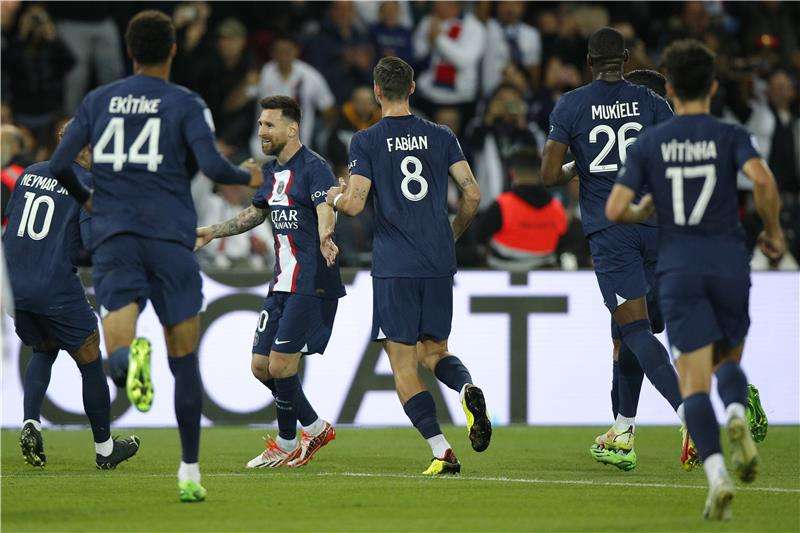 لاعبو باريس سان جرمان