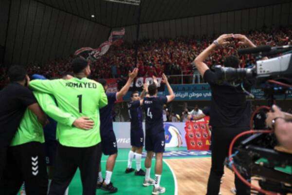 لاعبو الأهلي