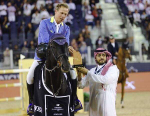 من المنافسات