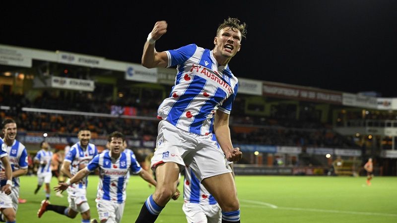 من اللقاء (نقلا عن حساب هيرنفين علي تويتر)