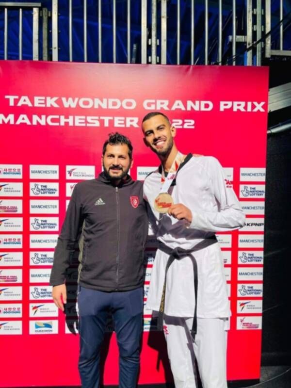 من تتويج القطوسي