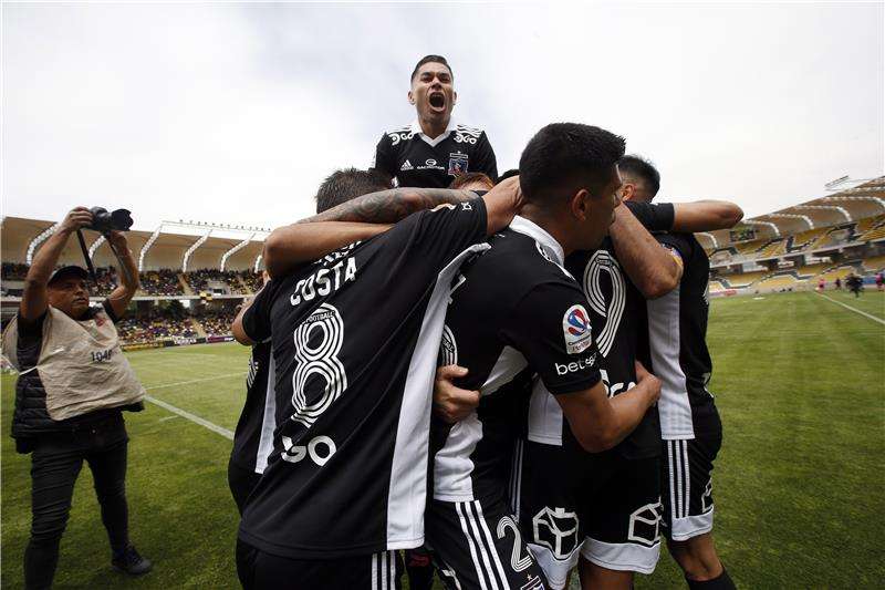 لاعبو كولو كولو