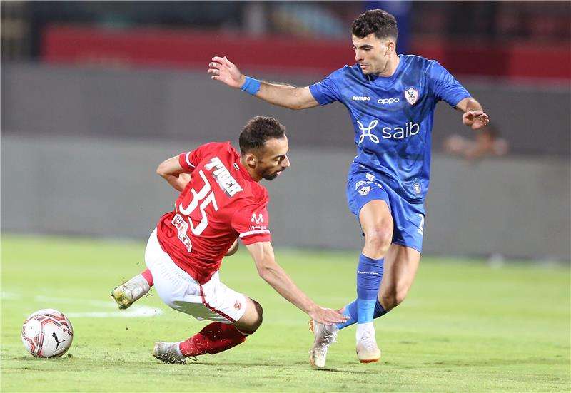 لقاء سابق بين الفريقين