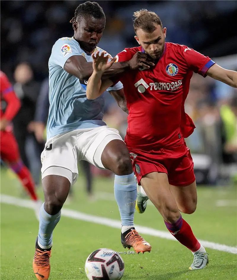 ?i=epa%2fsoccer%2f2022-10%2f2022-10-24%2f2022-10-24-10263799_epa