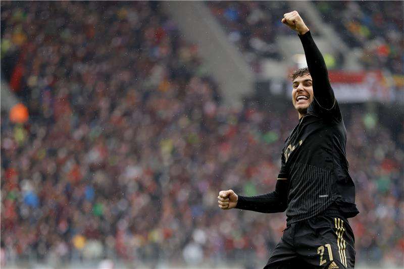 لوكاس هيرنانديز