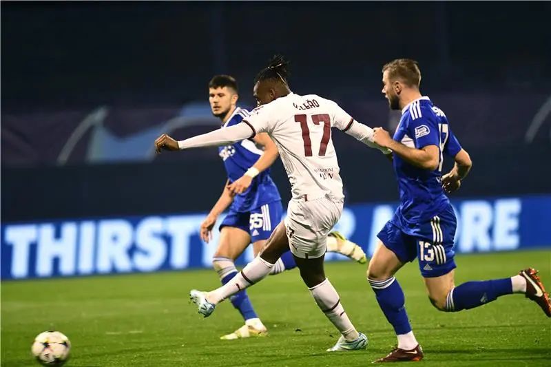 ?i=albums%2fmatches%2f2728461%2f20221025-afp_32m667t_afp