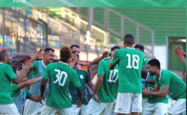 فريق الأخضر