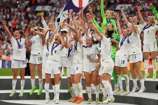 منتخب إنجلترا لكرة القدم للسيدات