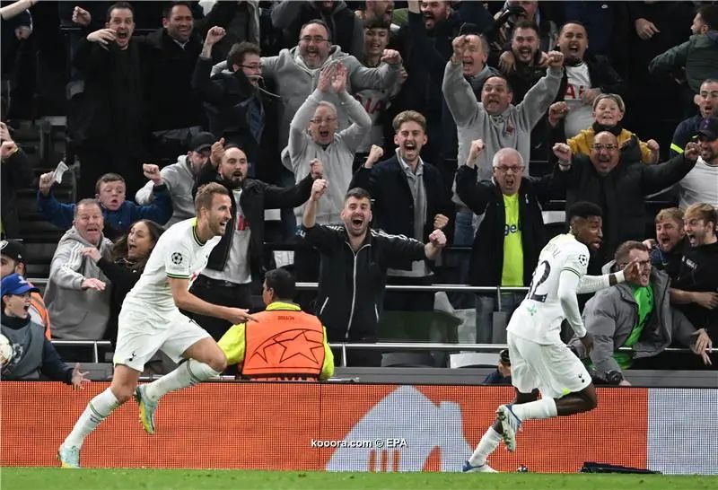 ?i=epa%2fsoccer%2f2022-10%2f2022-10-26%2f2022-10-26-10267977_epa