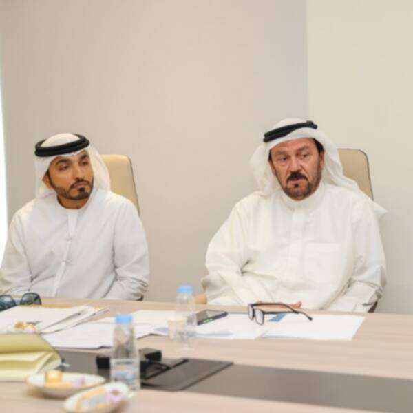 من الاجتماع