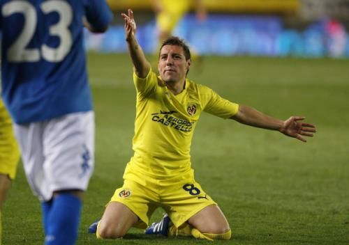 2010-11-20t191510z_01_hjk11_rtridsp_3_soccer-spain_reuters