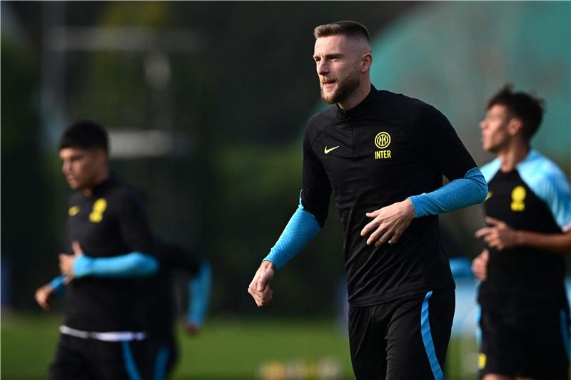 ميلان سكرينيار