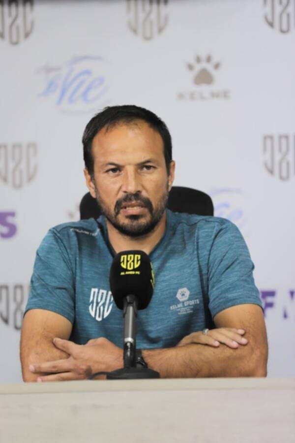 من المؤتمر الصحفي