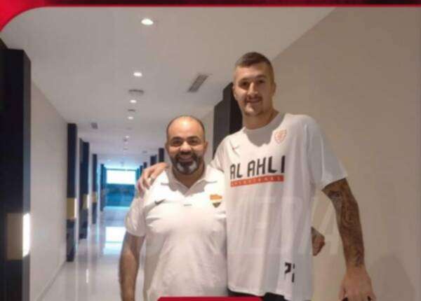 زفونكو بوليان