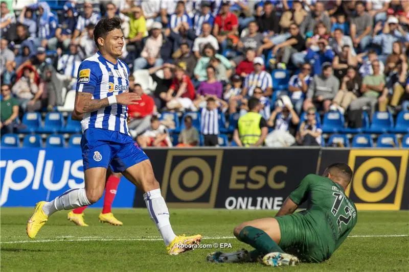 ?i=epa%2fsoccer%2f2022-10%2f2022-10-29%2f2022-10-29-10273511_epa