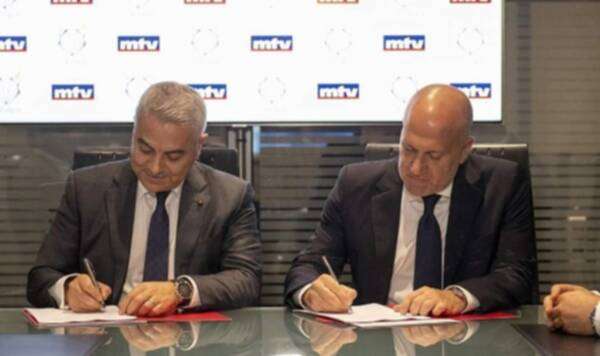 من توقيع اتفاقية البث