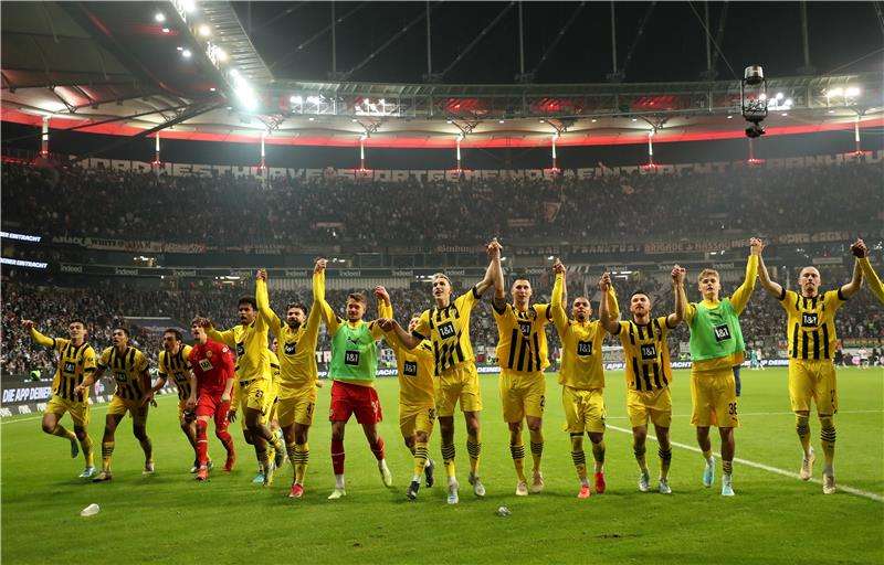 لاعبو بوروسيا دورتموند