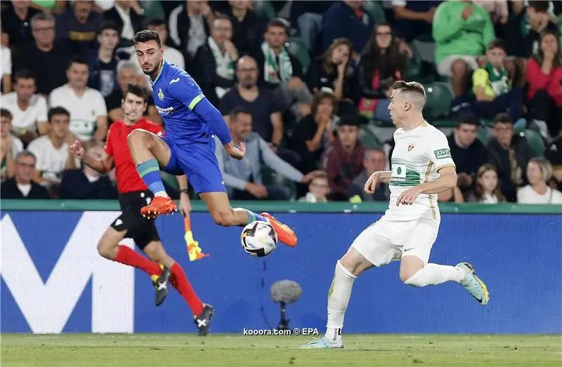 ?i=epa%2fsoccer%2f2022-10%2f2022-10-31%2f2022-10-31-10277652_epa