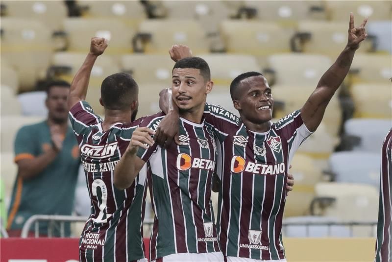 لاعبو فلومينينسي