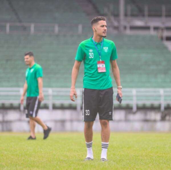 لاعبو النصر الليبي