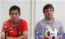 روجيريو وفاي في المؤتمر الصحفي