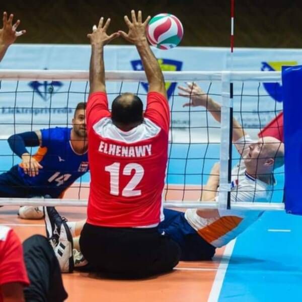 من المواجهة