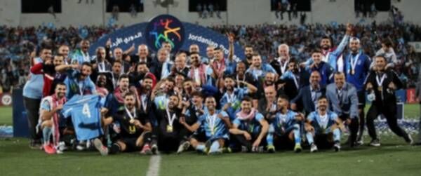 الفيصلي متوجًا بلقب البطولة