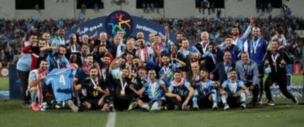 الفيصلي متوجًا بلقب البطولة