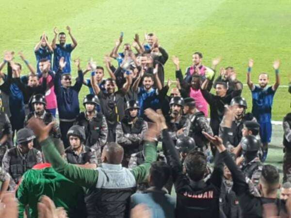 جماهير الوحدات