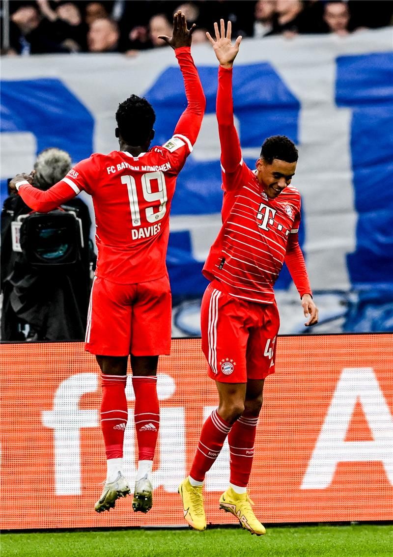 ألفونسو ديفيز